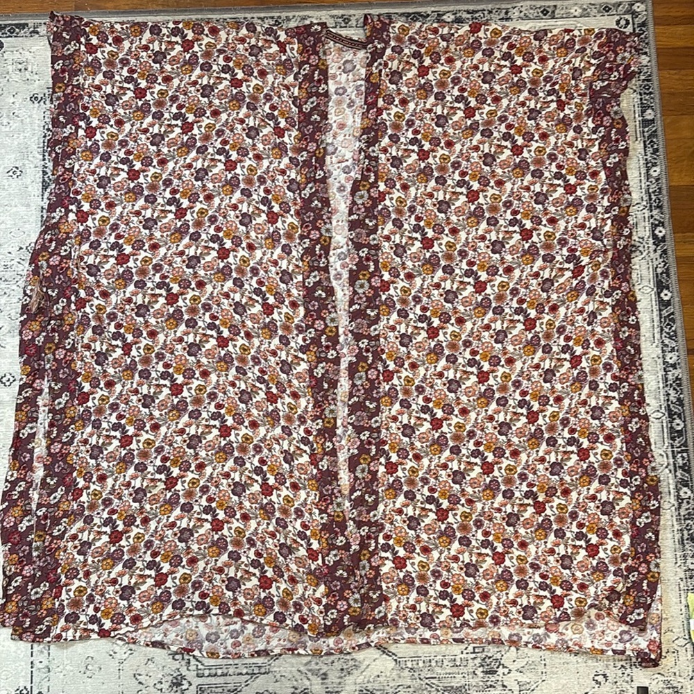 Knox Rose Multicolor Floral Kimono